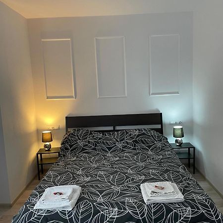 Roxi'S Apartment ซีบิว ภายนอก รูปภาพ